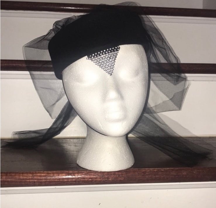 Mesh vintage hat