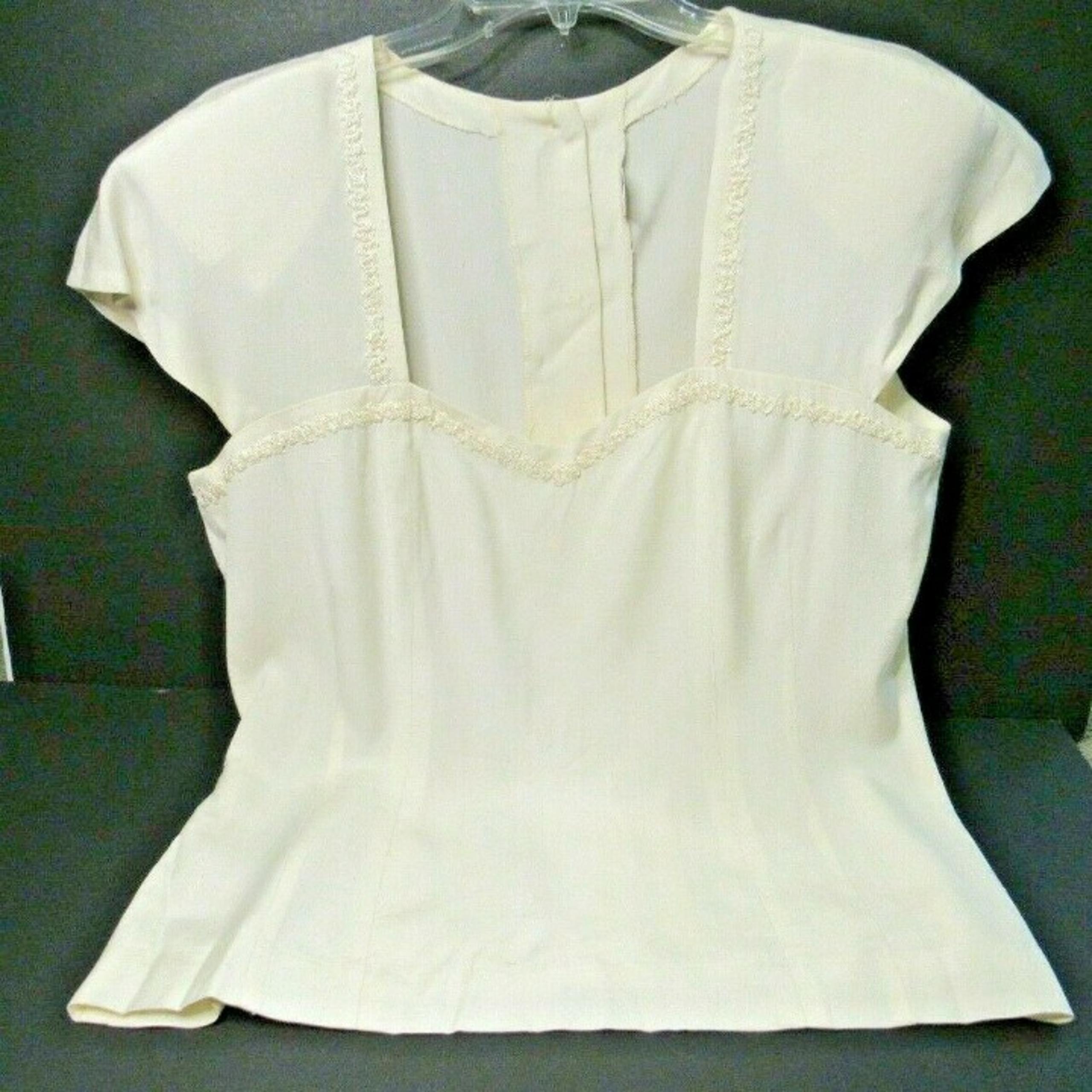 VTG 80s Top Blouse Cream Sweetheart