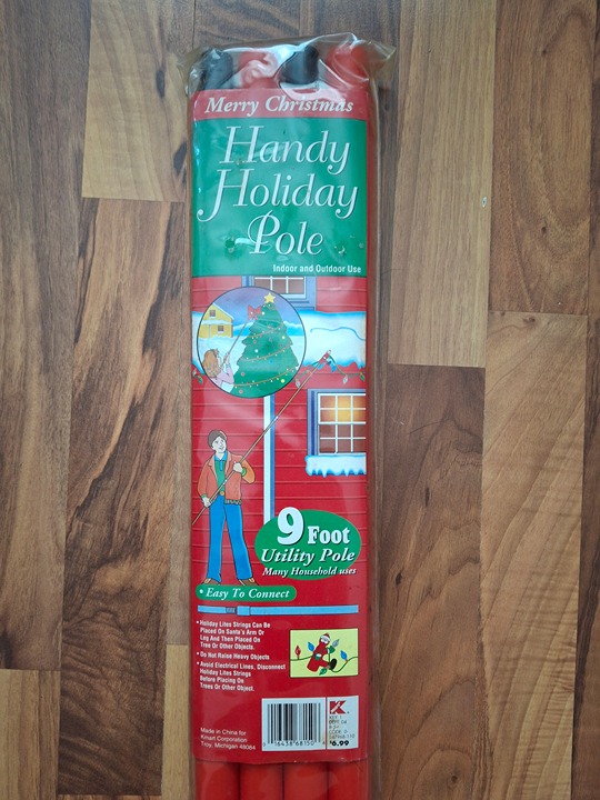 Vintage Handy Holiday Pole Outdoor Christmas Light Hanger Santa Claus 9 Feet