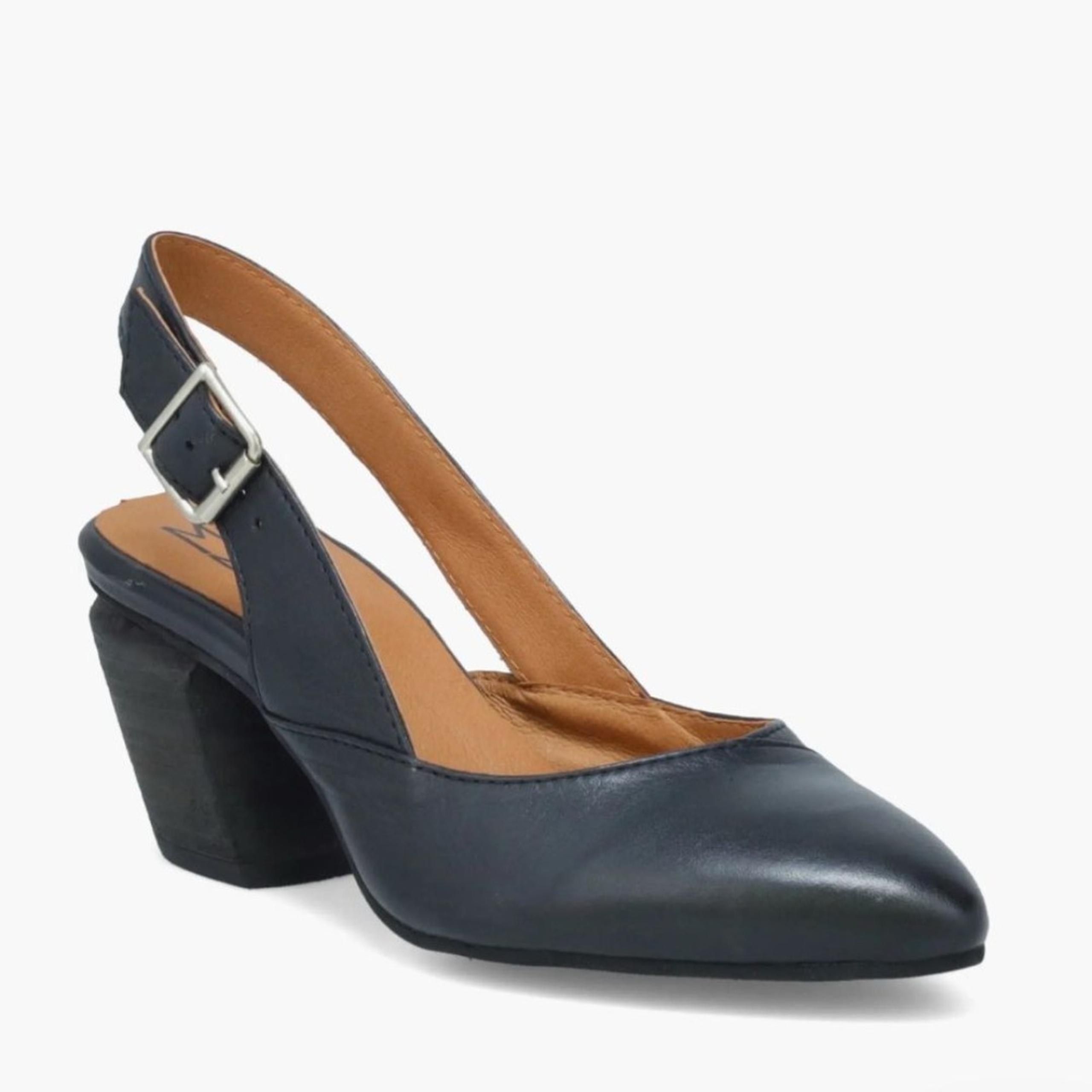 Miz Mooz 39 Aurora Slingback Pump block heel almond toe cushion sole leather