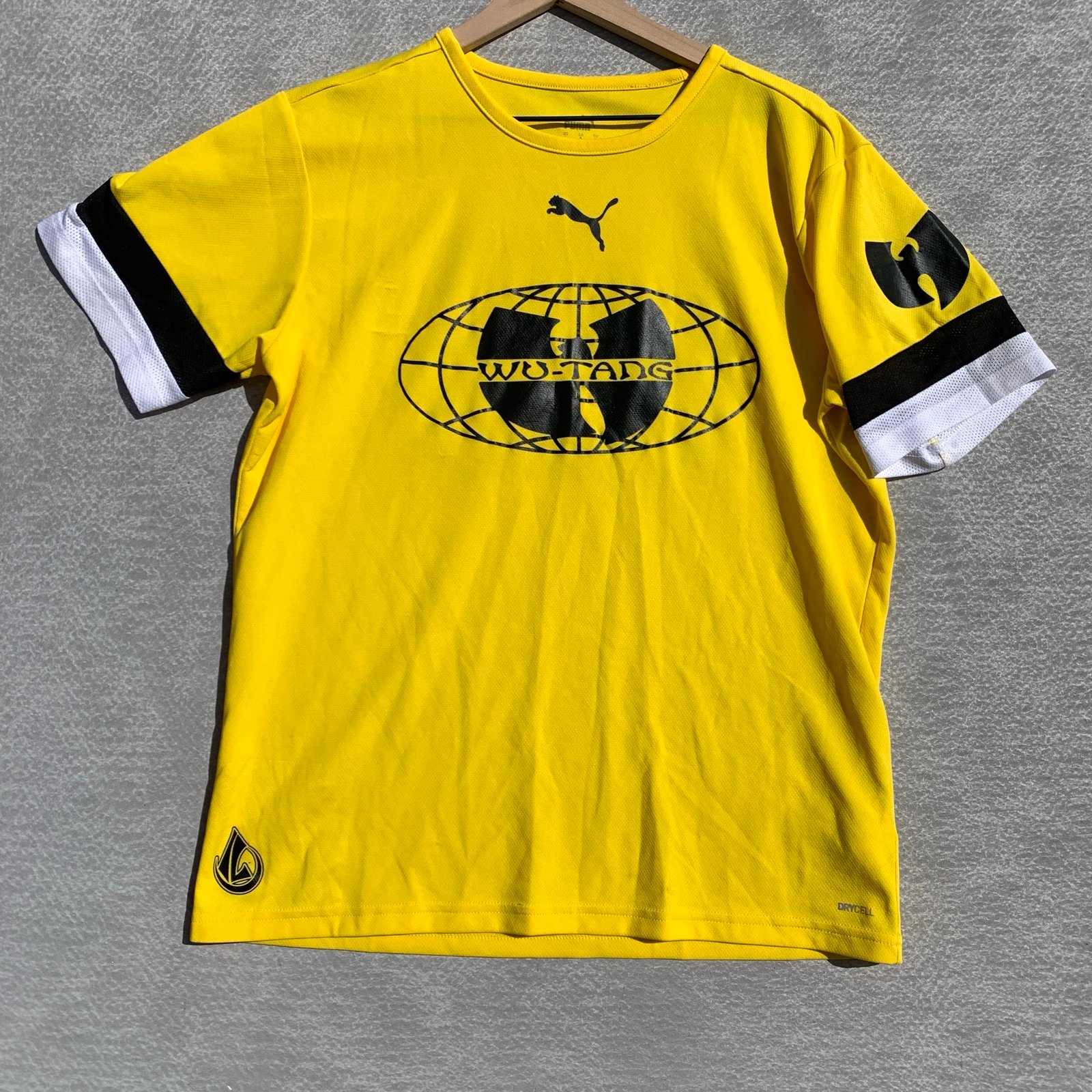 Vintage Wutang Clan x Puma Collab Yellow Jersey Shirt Large