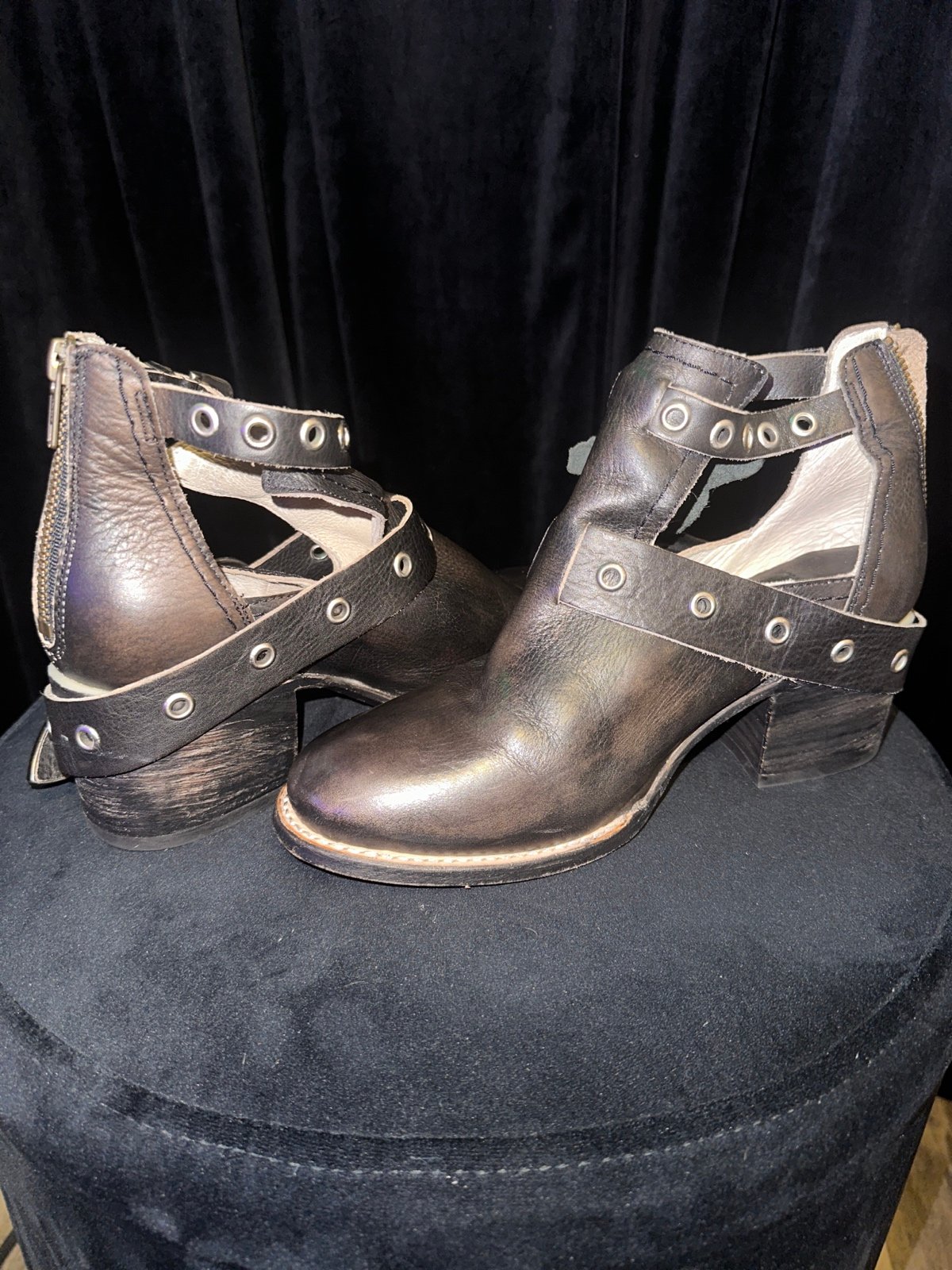 Freebird Women's Black Carsen Boots sz 8