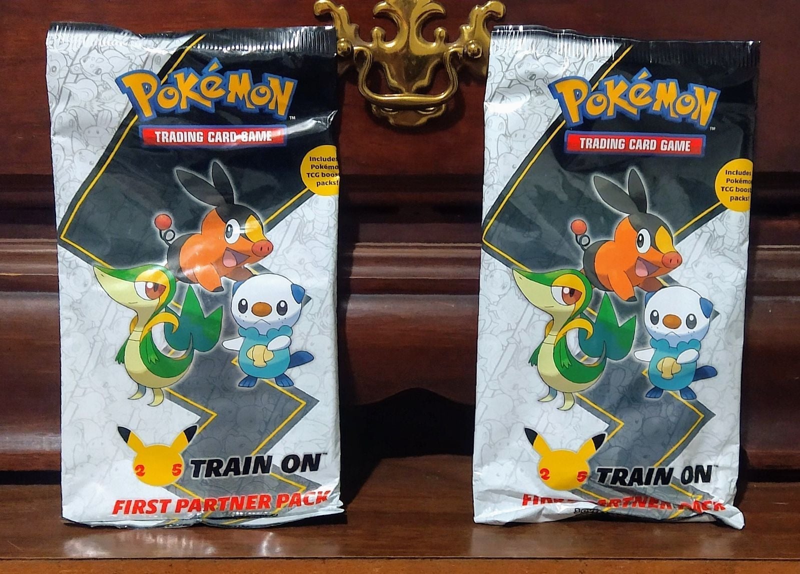 2X Pokémon First Partner Pack Unova + bonus