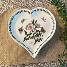 Portmeirion Botanic Garden Heart Shaped Dish 9” Dog Rose Vintage Britain