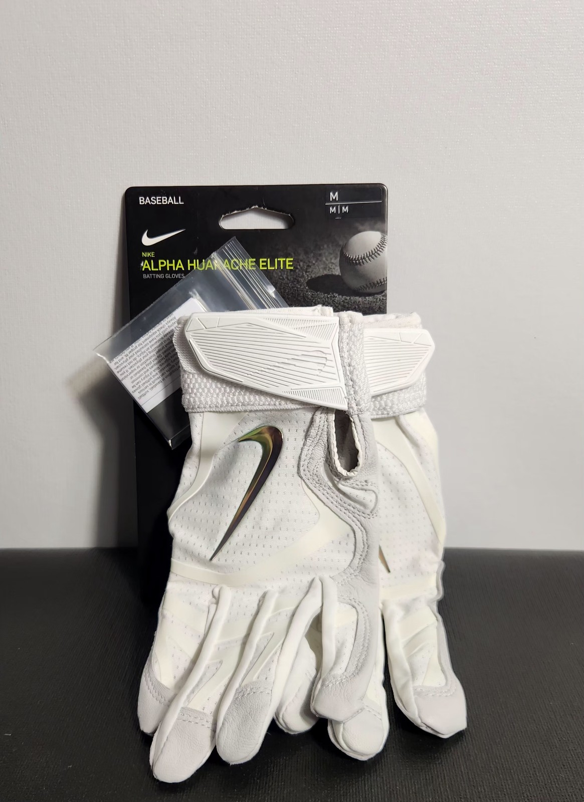 Nike Alpha Huarache Elite Baseball Batting Gloves White Sz M CV0693-102