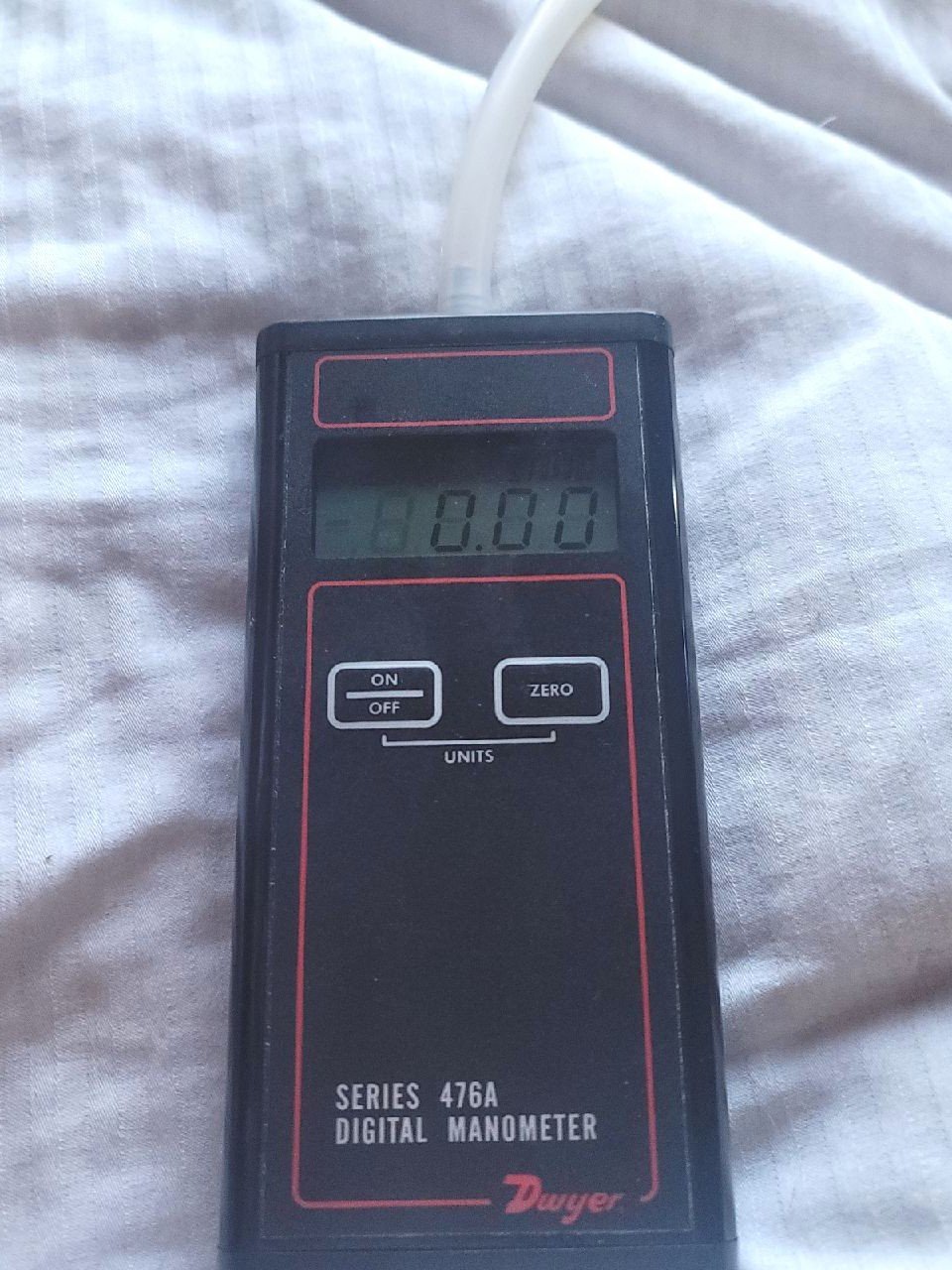 Digital manometer
