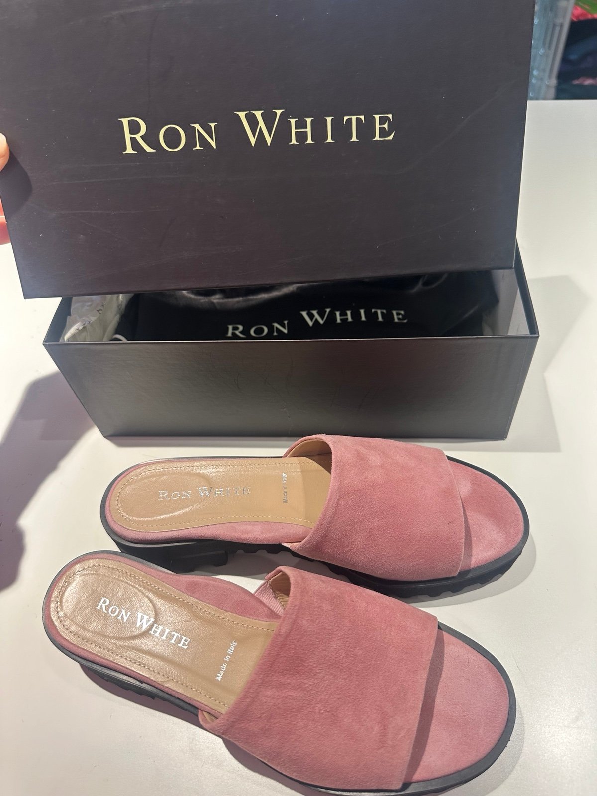 Ron White pink Sandals suede
