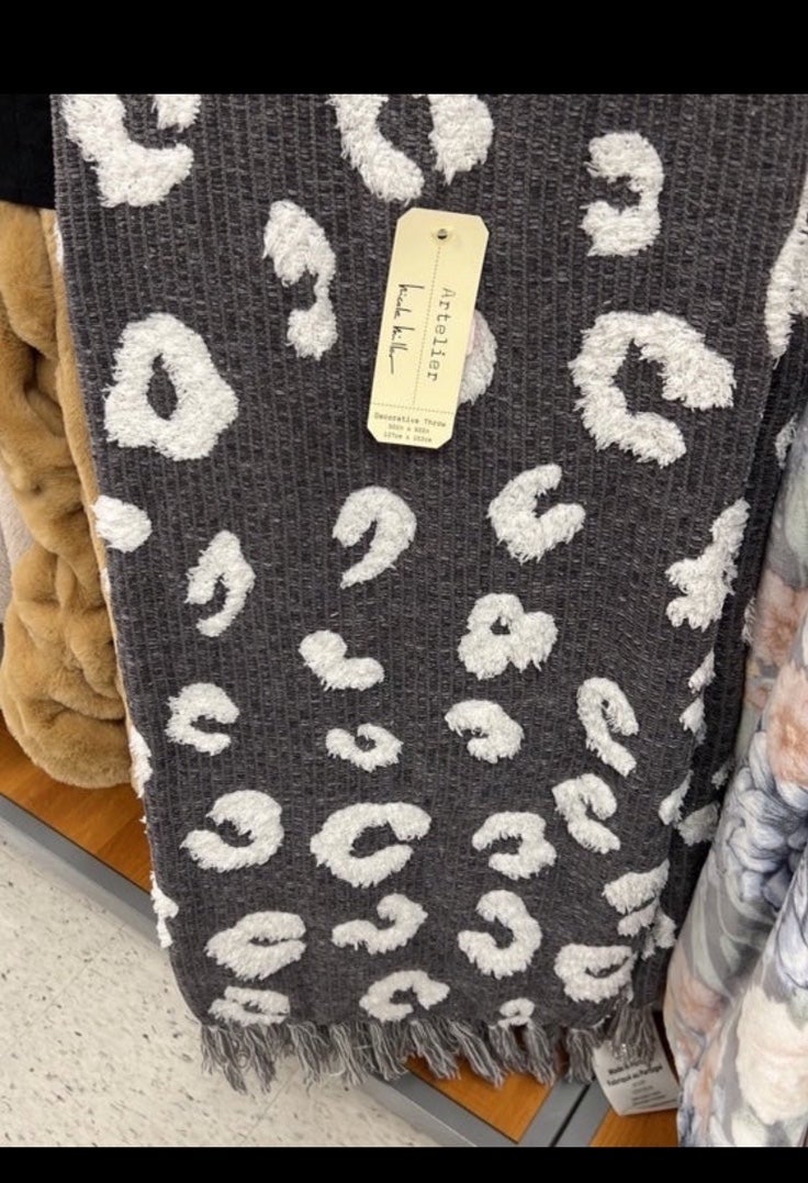 Nicole Miller Artelier Throw Blanket