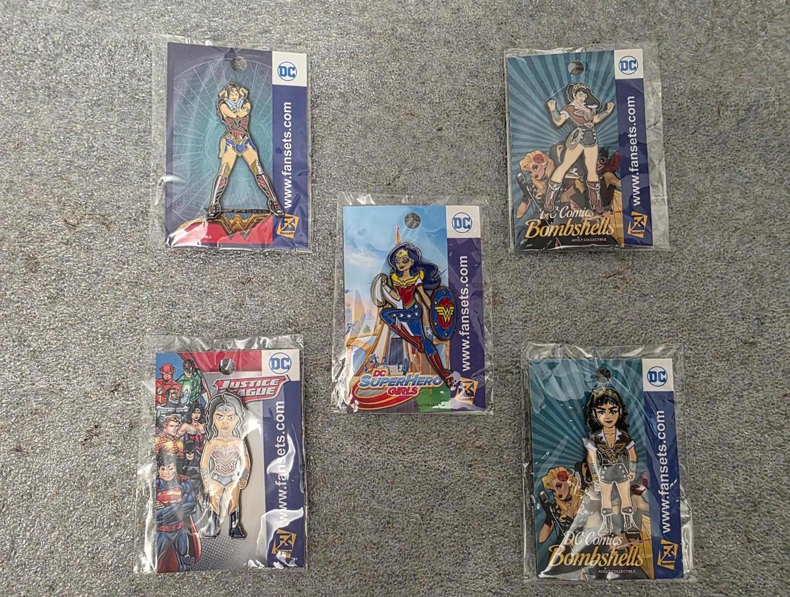 DC Comics Wonder Women 5 Pin Set Collectibles
