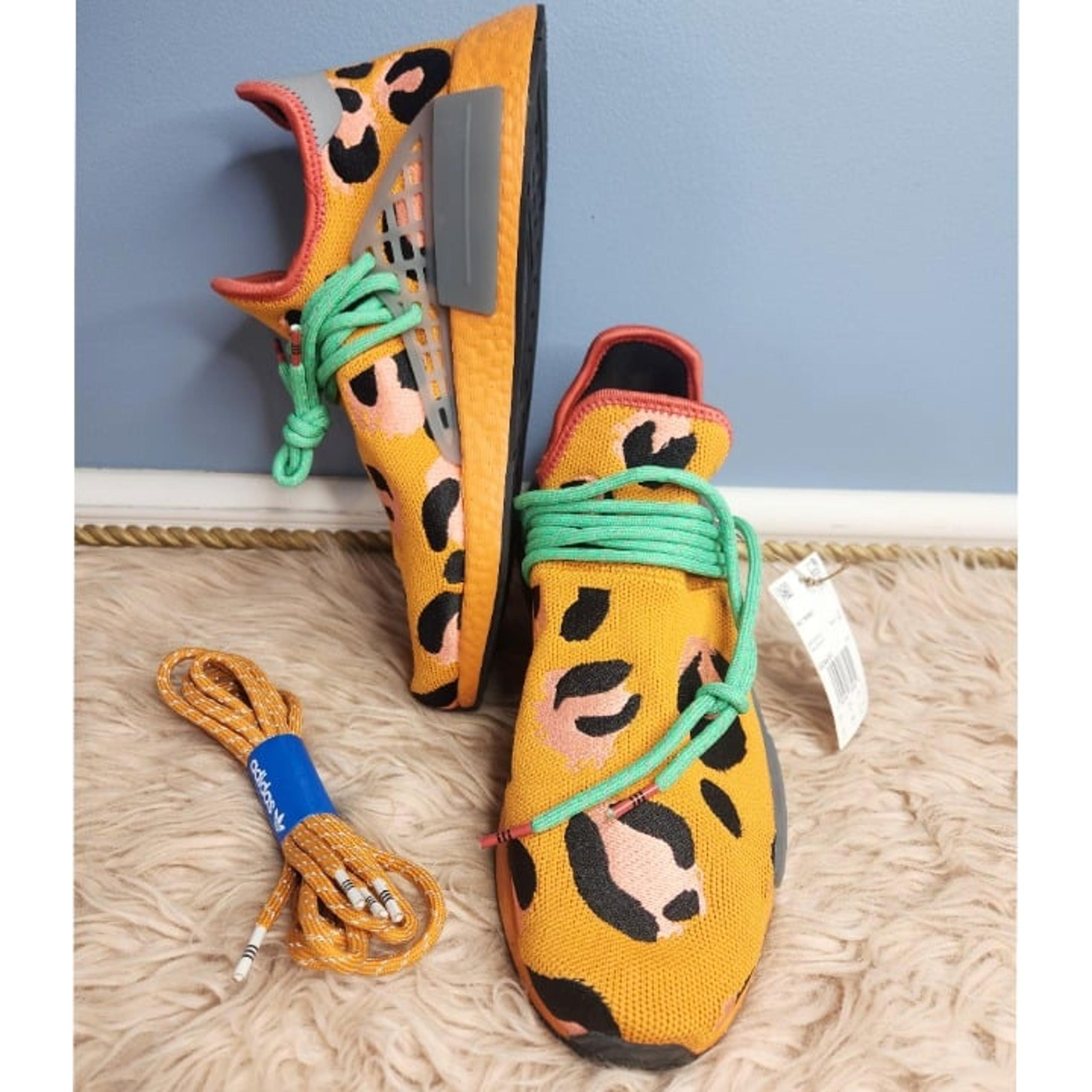 NWT ADIDAS PHARRELL Hu NMD Animal Print 2022 /Men 10