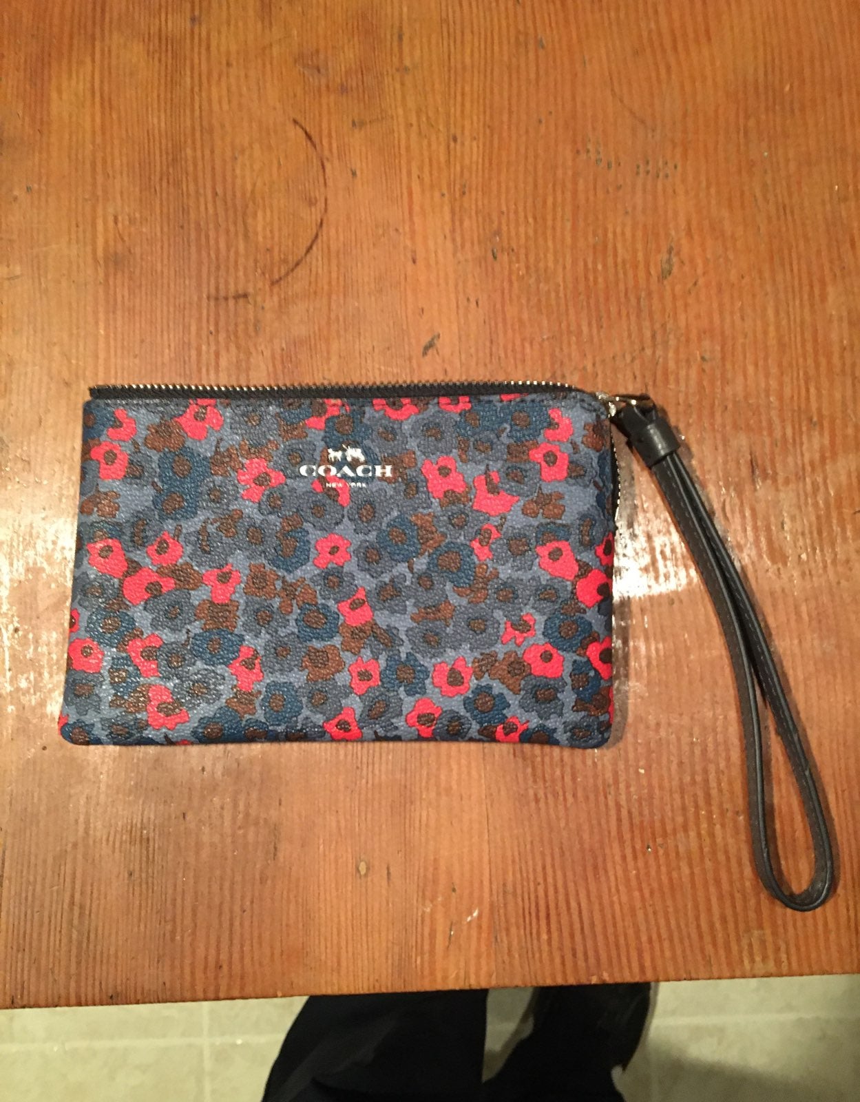 Coach coin purse: Flowered print