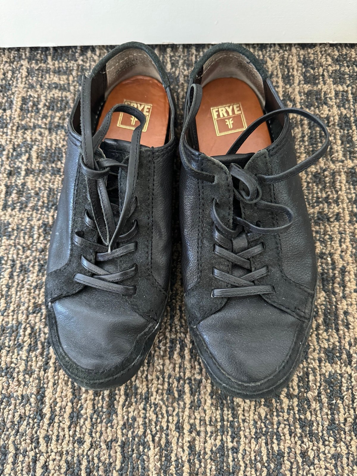 Frye Shoes Size 7