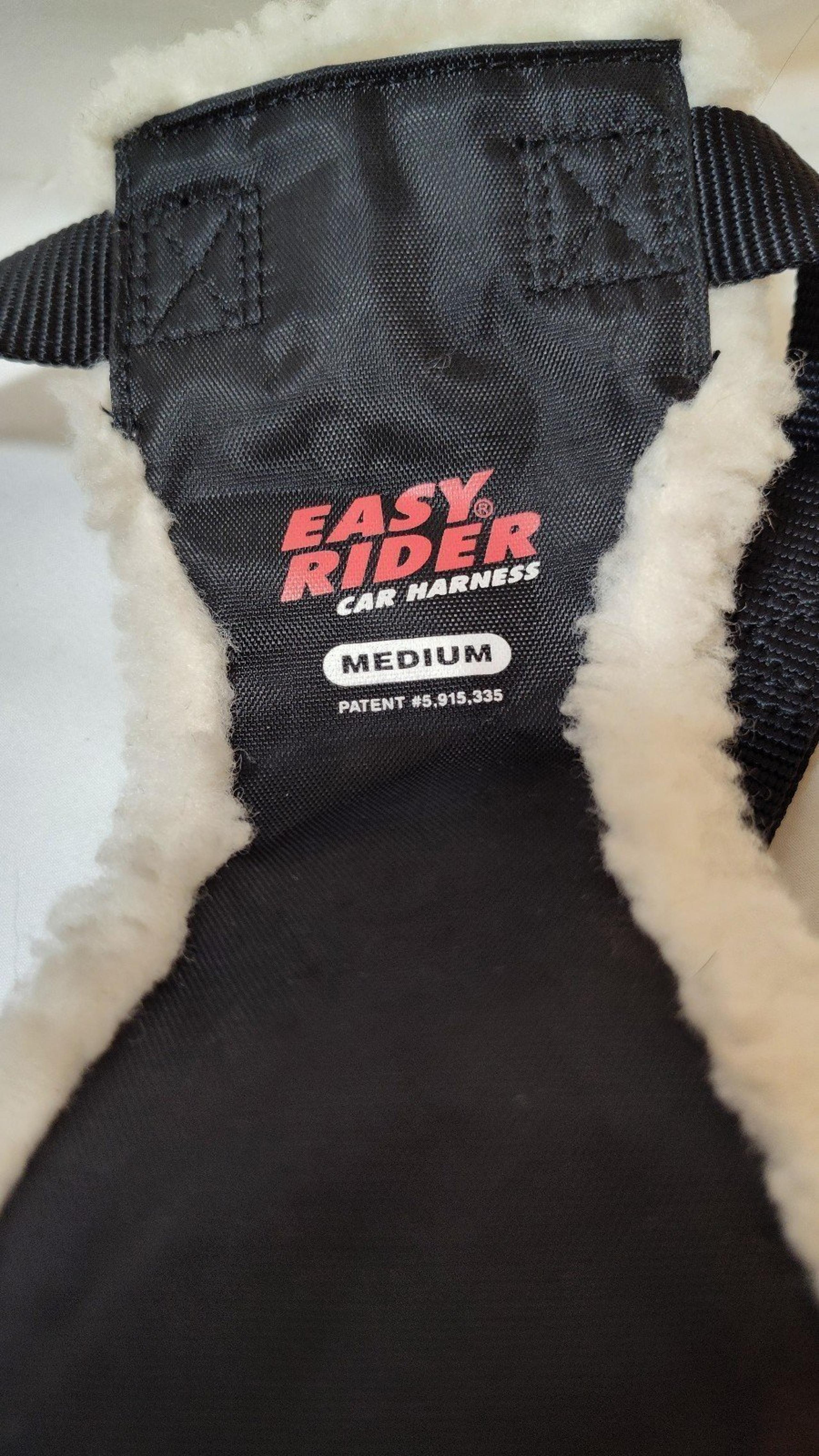 Medium Dog Car Harness Coastal Easy Rider Pet Restraint nice and sturdy