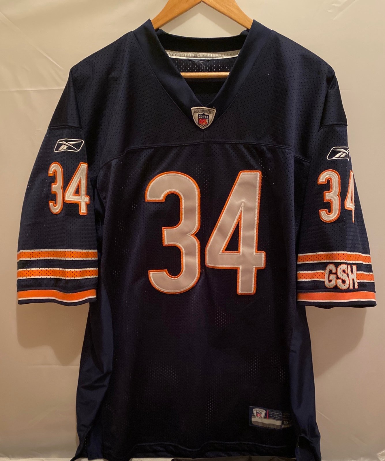 NFL Players Walter Payton # 34 Chicago Bears Reebok Jersey. Size 52