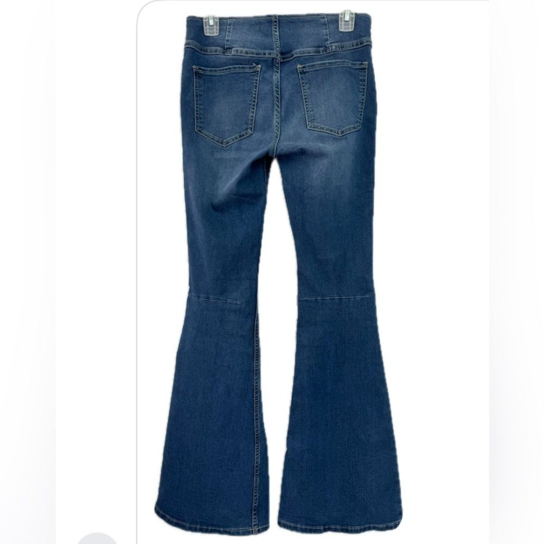 FREE PEOPLE - WE THE FREE Penny Pull On Flare Jeans Size 27
