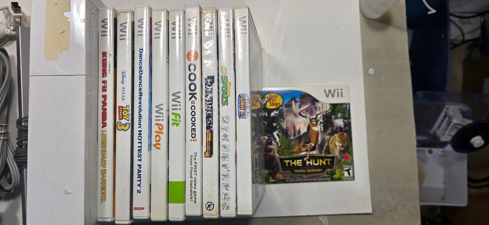 Nintendo Wii With 10 Games And Hookups