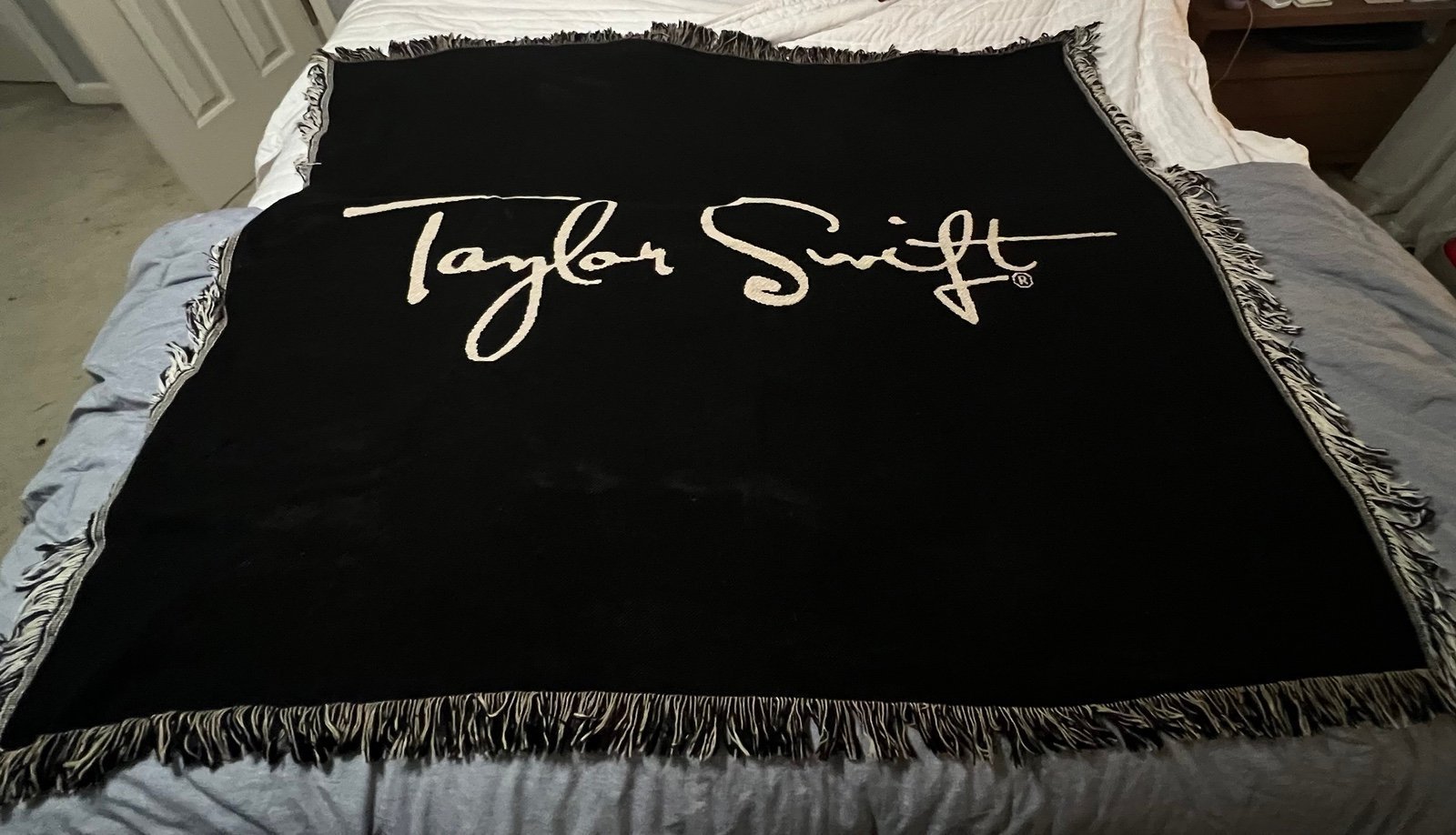 Taylor Swift Blanket