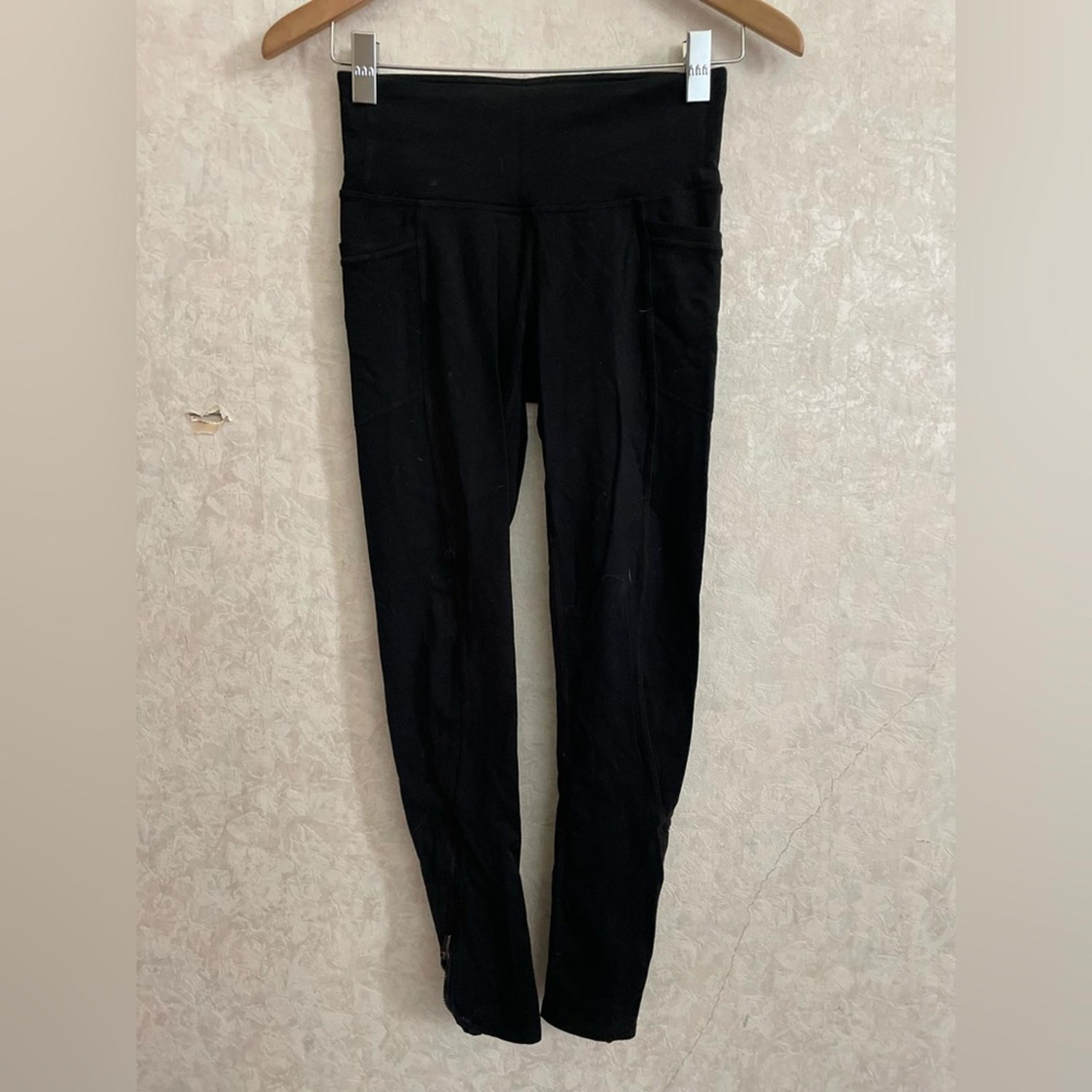 Athleta women's extra small black athletic leggings