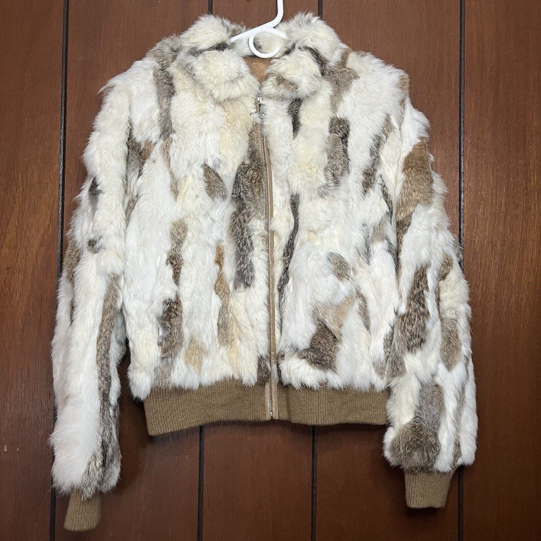 Wilson’s Leather Maxima Genuine Fur Patchwork Full Zip Pocket Mismatch ( Medium)