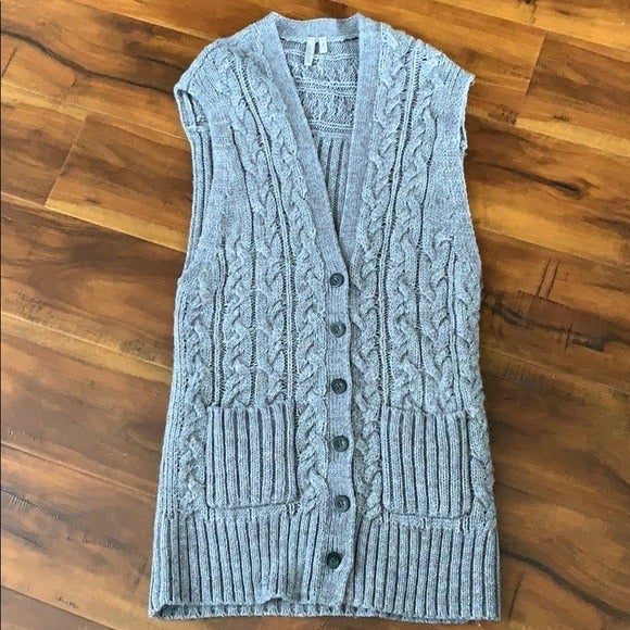 Caslon Wool Cable Knit Sweater Vest