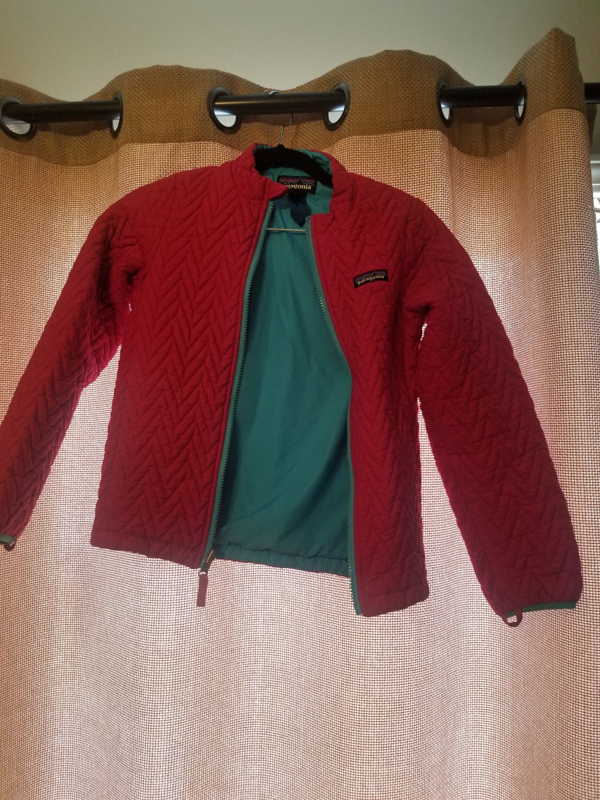 Girls size 10 quilted patagonia coat pink