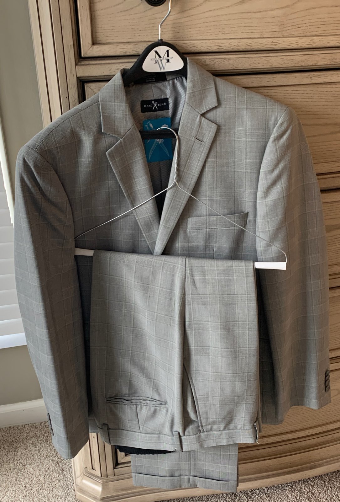 Marc ecko suits 2025