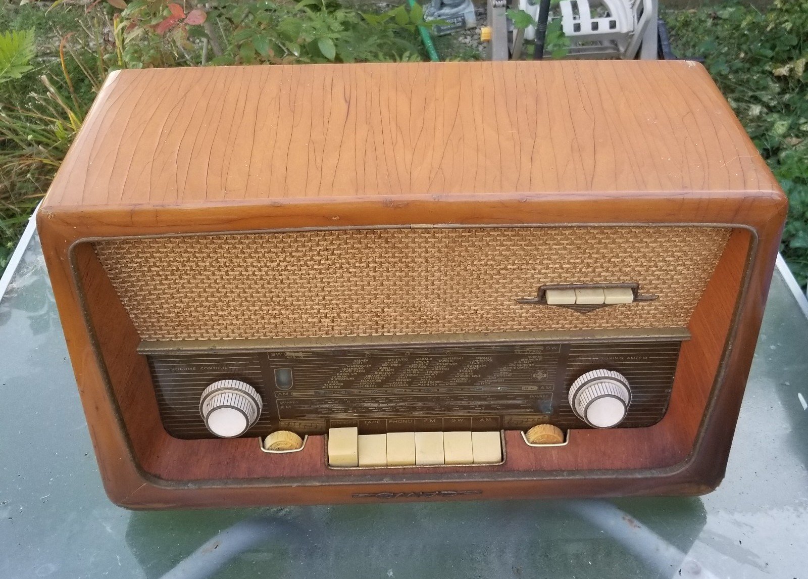 Vintage Emud Rekord senior 60 Radio FOR PARTS ONLY NOT WORKING