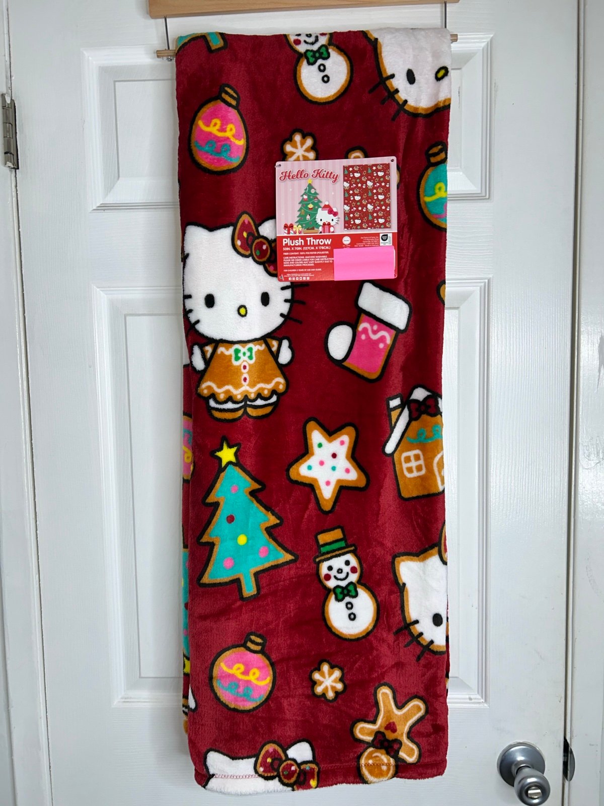 NWT Hello Kitty Red Gingerbread Christmas Throw