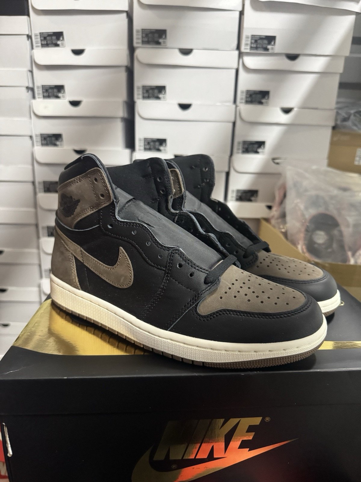 Size 9 Nike Air Jordan 1 Retro OG High Palomino Mocha Travis DZ5485-020 New