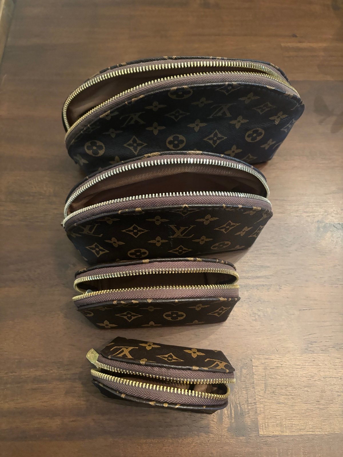 Inspired set of 4 cosmetic bags