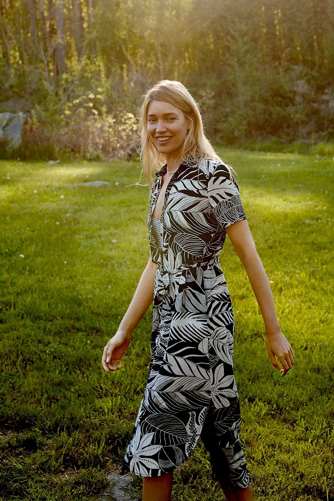 FARM Rio Anthropologie Adonidia Shirtdress Midi Large Black White