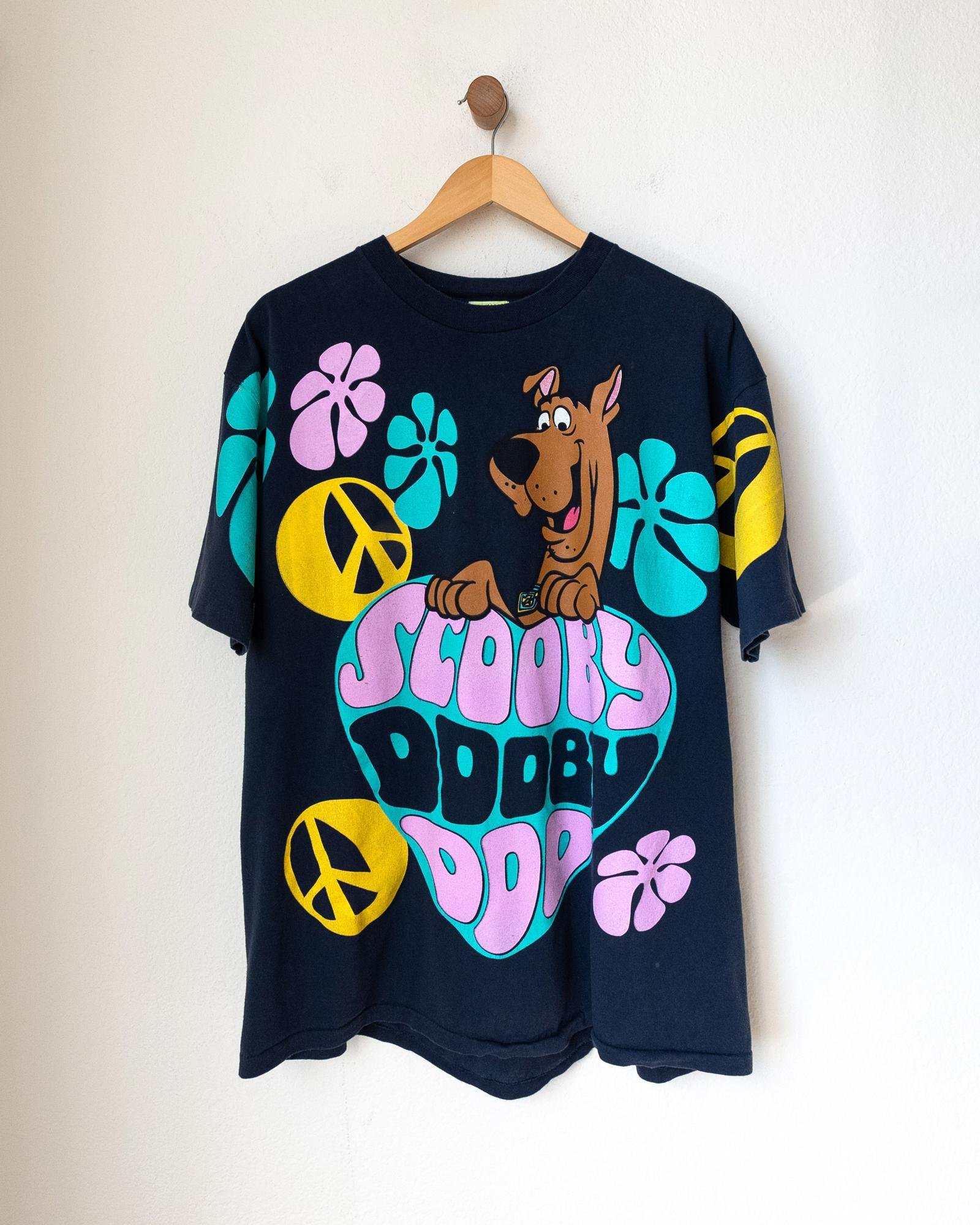 90s Vintage Scooby Doo Hippie Graphic Single Stitch T Shirt