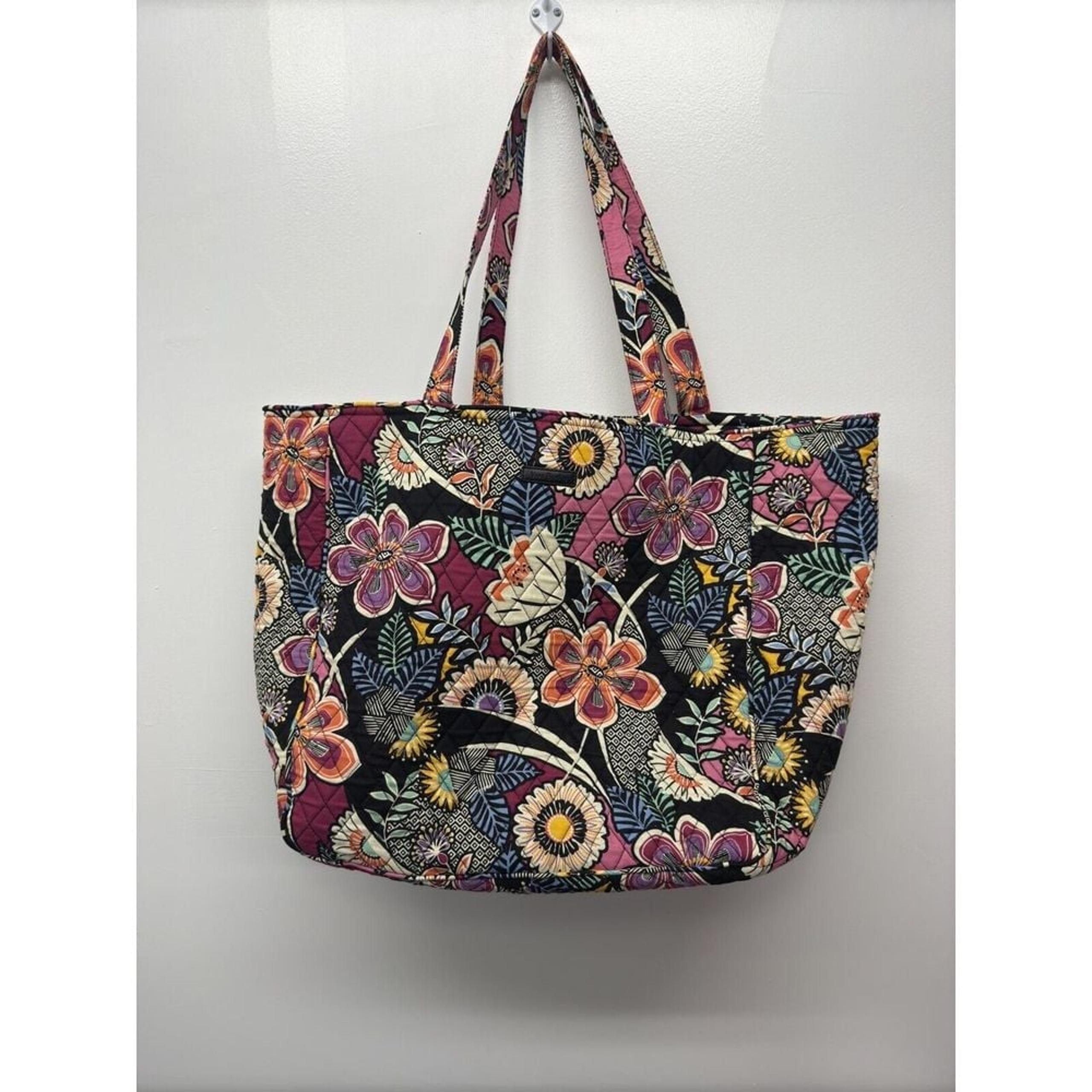 Vera Bradley Large Vera Tote - Kauai Floral Pink Lining #32