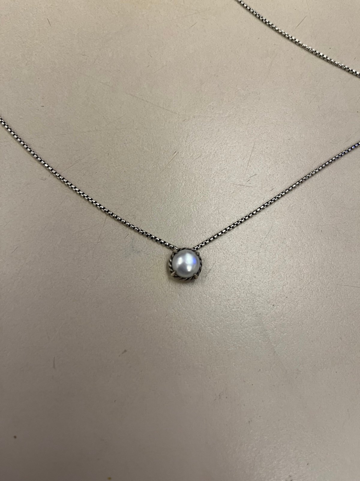 David Yurman pearl necklace 16-17 inch
