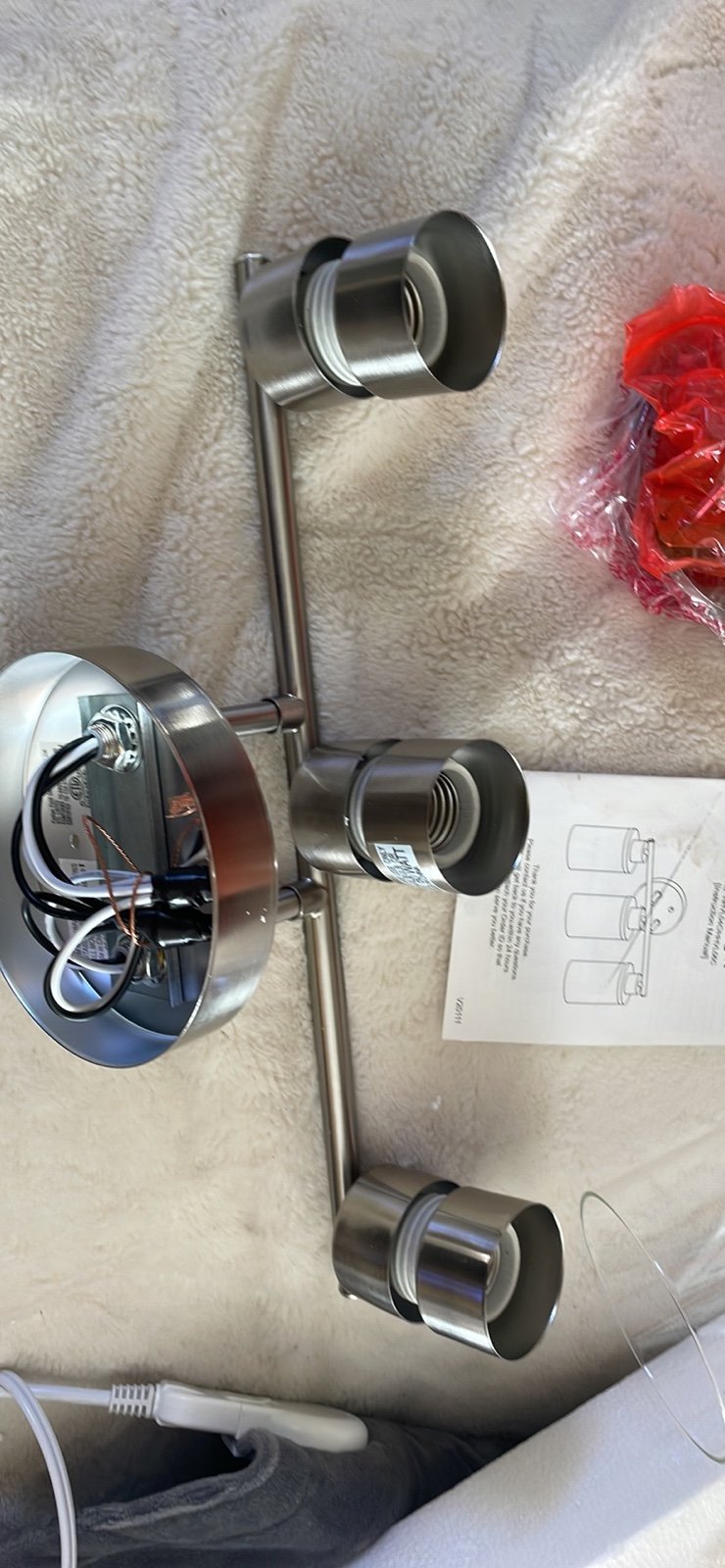 EDISHINE Bathroom Lighting Fixtures, 3-Light Bathroom Vanity Lights Over Mirror,