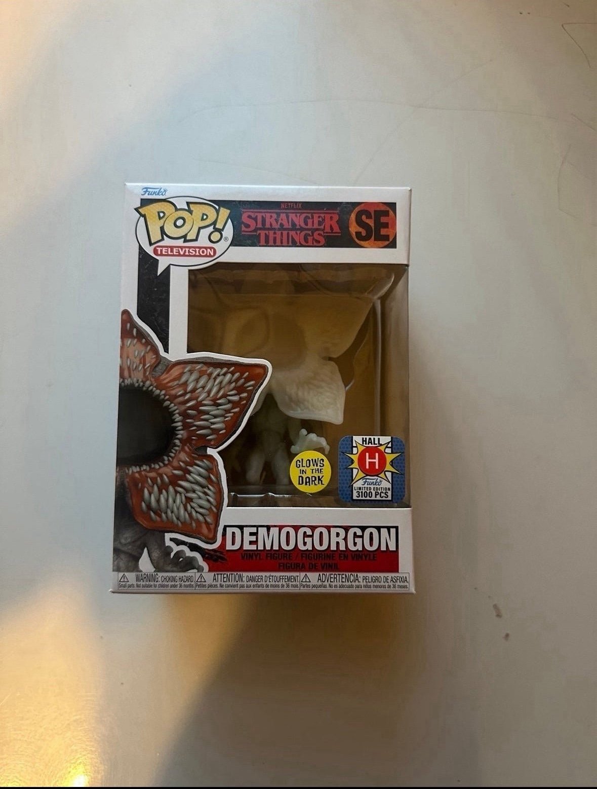 White Demogorgon - SDCC Hall H Exclusive (Glow) Syranger Things Funko Pop