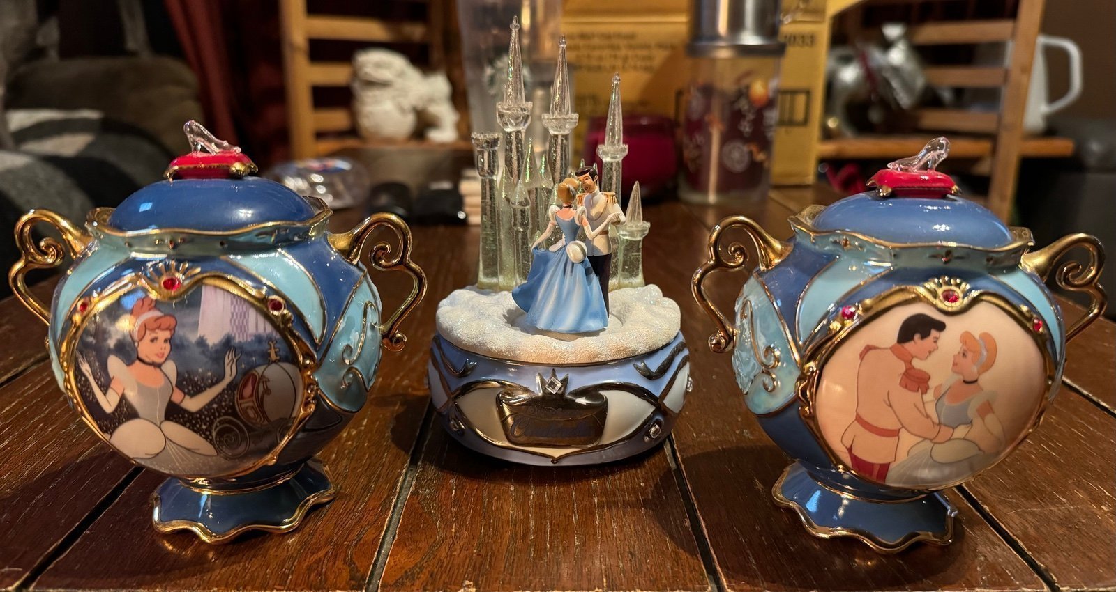 2000-2001 Ardleigh Elliot Disney’s Cinderella Music Box Set