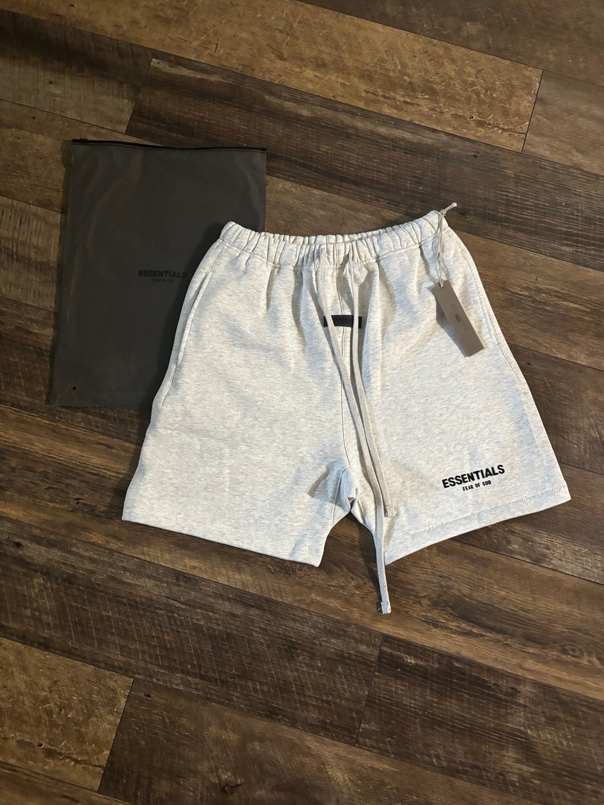 Medium Essentials Shorts