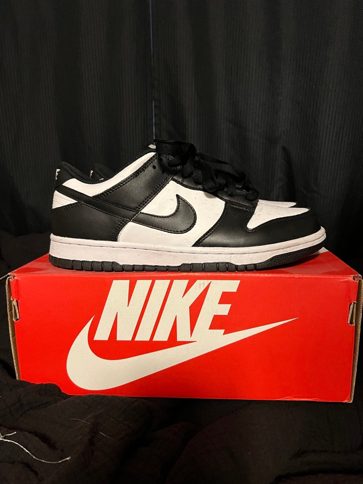 dunk low panda