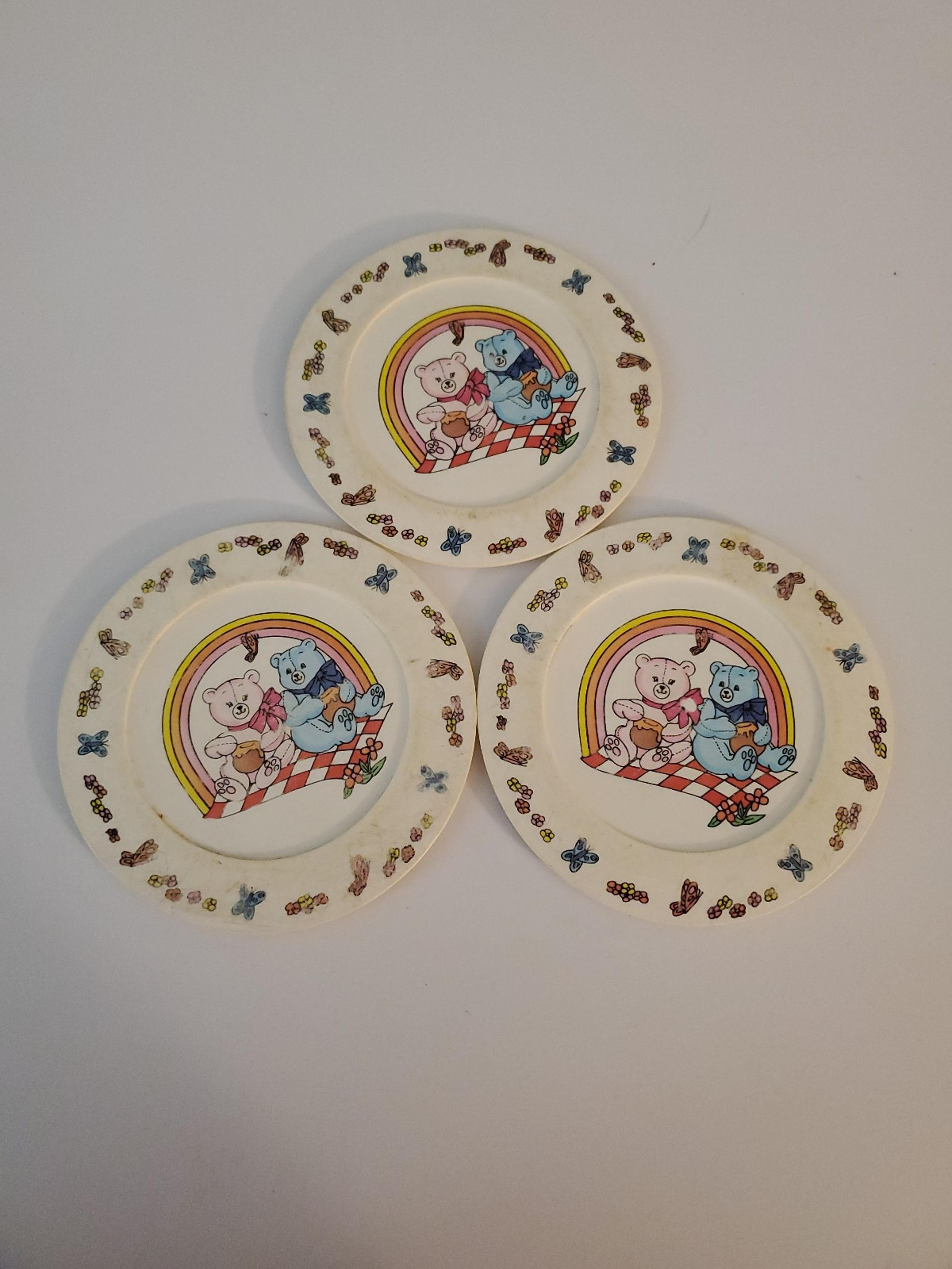 Plates saucers