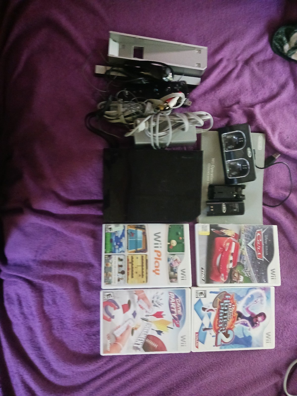 Nintendo Wii Black Console Bundle
