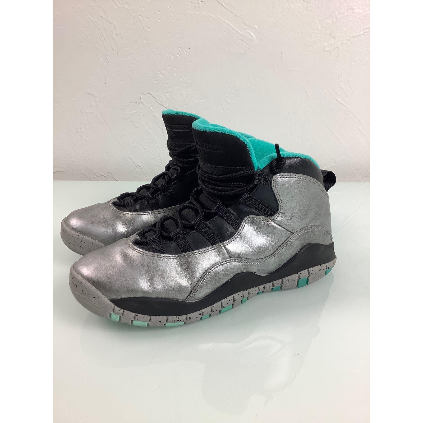 Air Jordan 10 Retro 30th Lady Liberty Sneakers kids Size 6.5 Y