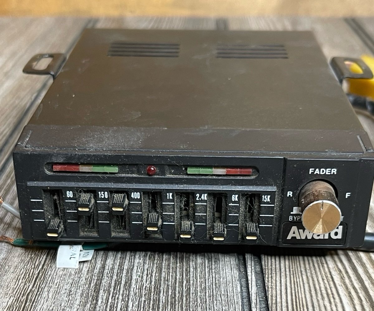 Vintage 1980s Kraco Award car graphic equalizer