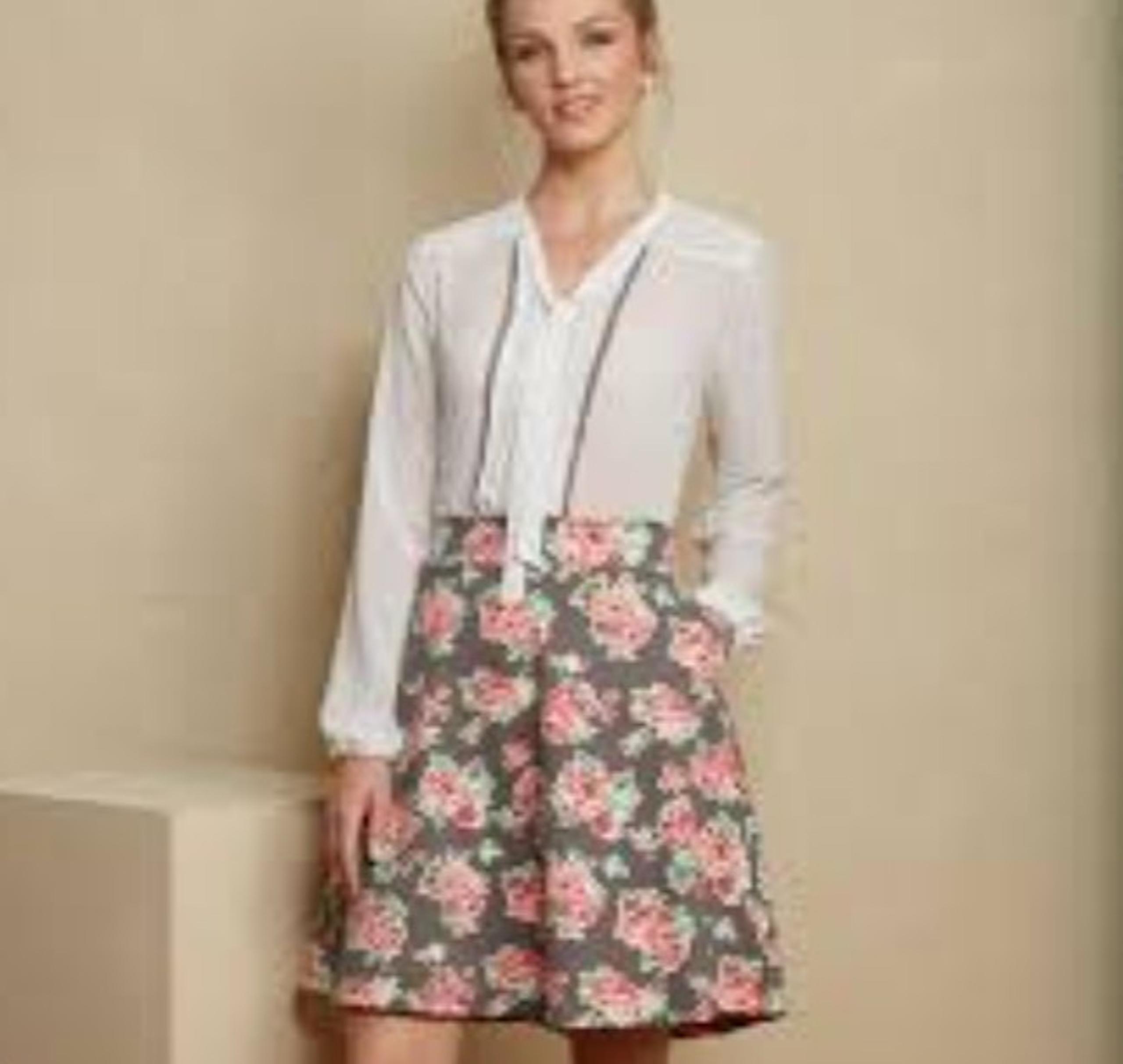 Matilda Jane Friends Forever gray floral a-line flare Skirt sz M