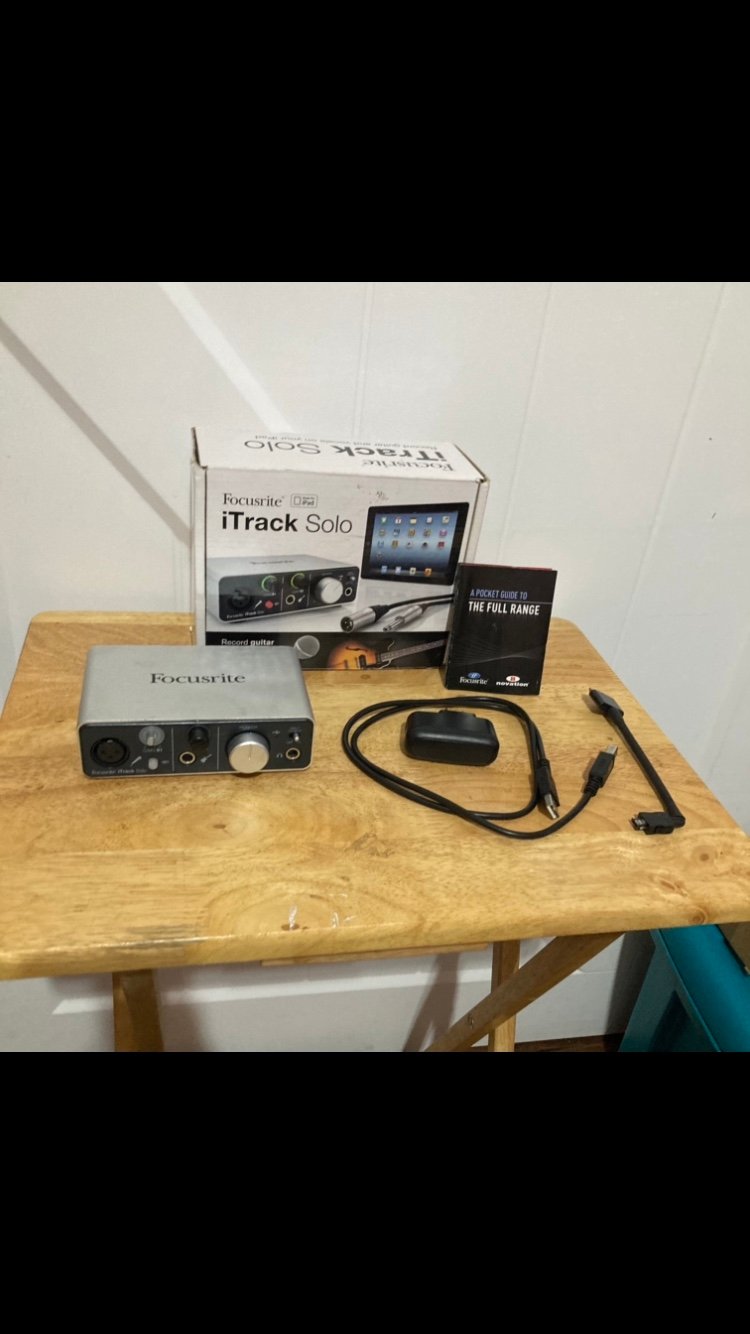 Focusrite ITrack Solo Recording