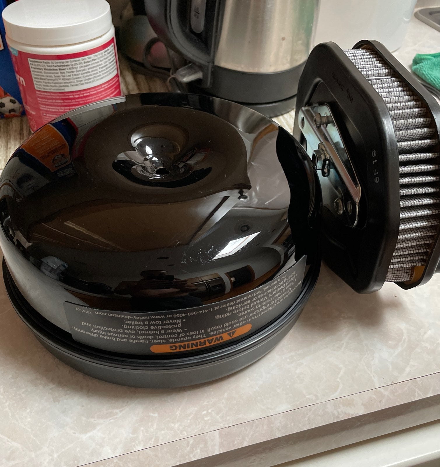 Harley-Davidson air filter and cover