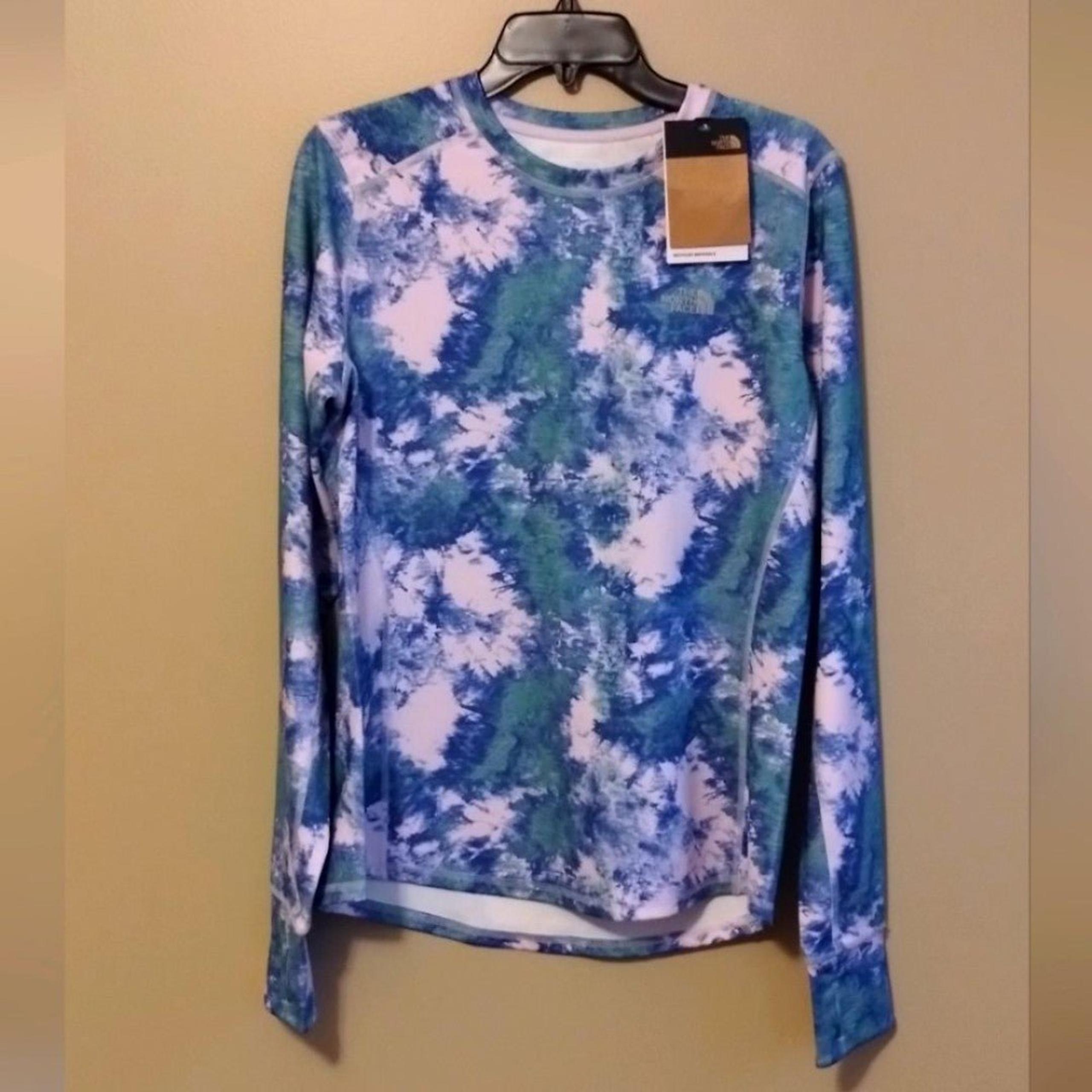 The North Face Women's Printed Winter Warm Essential Crew Top, NWT
