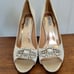 Badgley Mischka Cream Satin Heels Shoes Pumps Diamond Gem Accent | Size 9 / 40