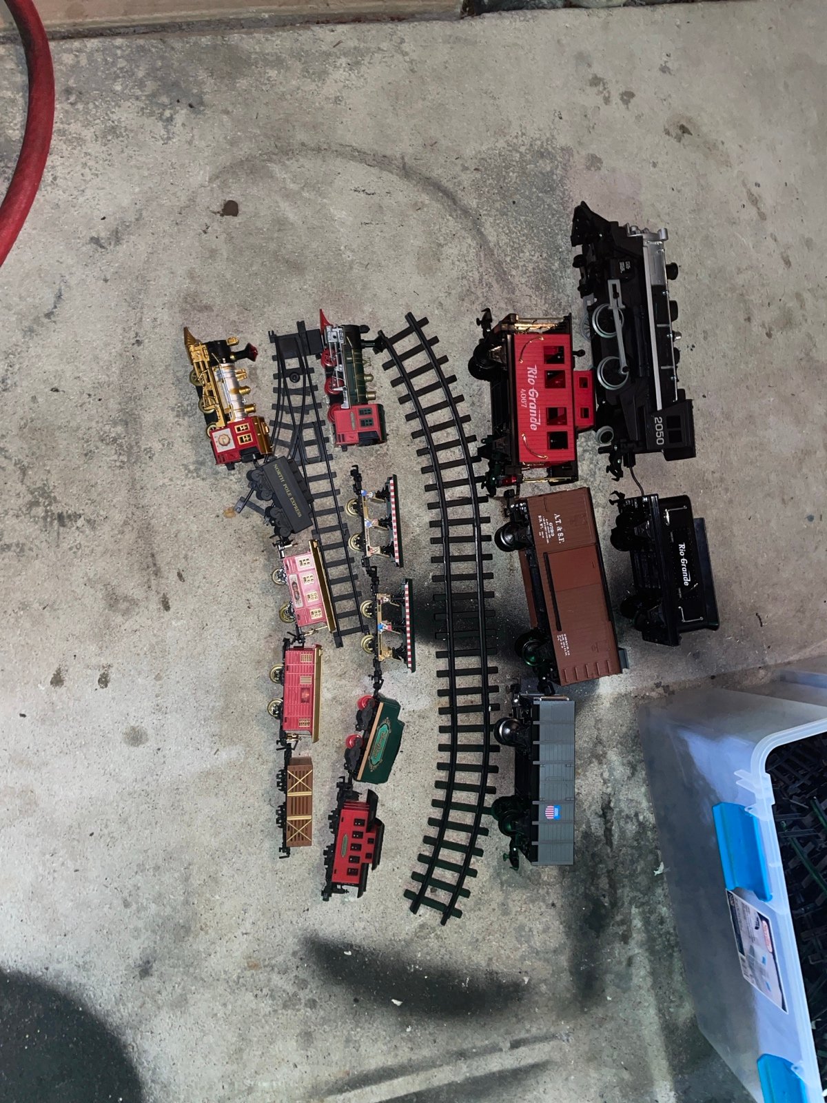 3 Train Sets Disney set read description