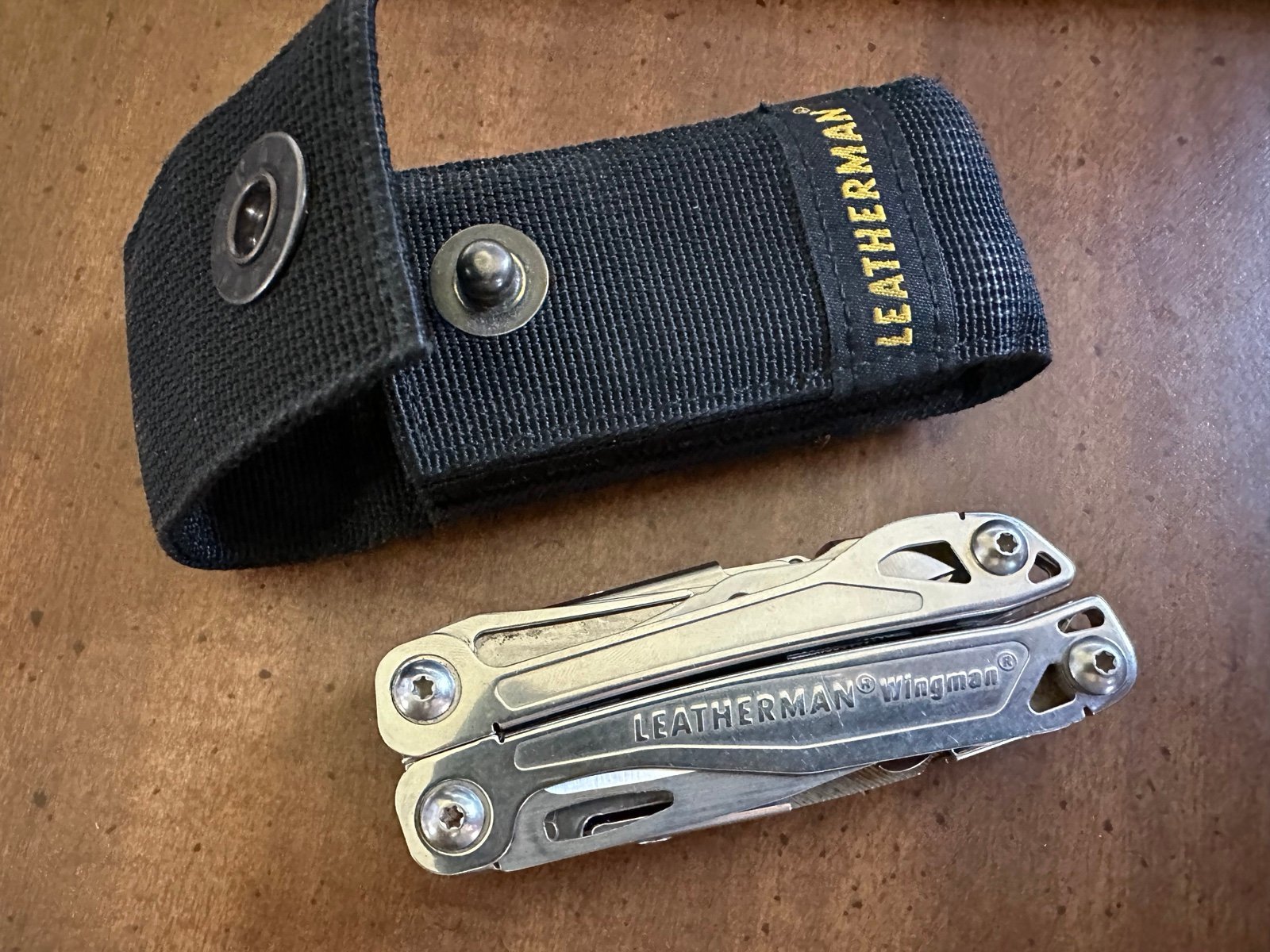 Leatherman Wingman Multitool Pliers Knife with Sheath